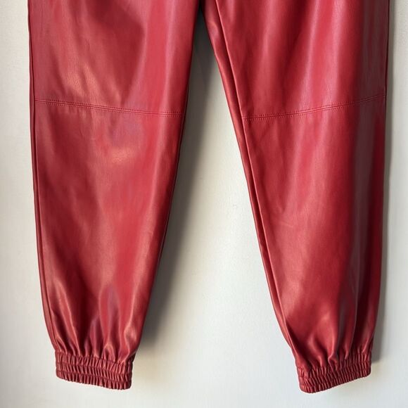 Zara Red High Waisted Faux Leather Pleather Jogger Pants EUC - Picture 7 of 11